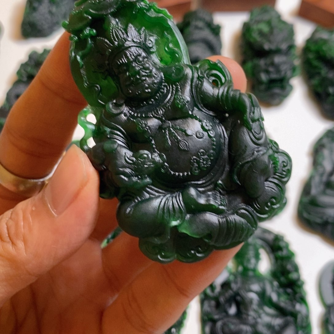 定制翡翠未镶嵌自****家天然A货翡翠Z