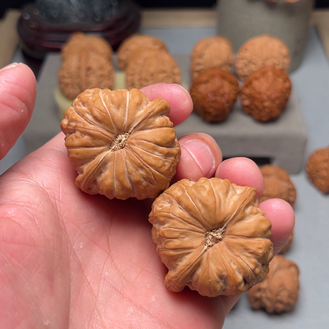 文玩核桃吊坠一**舍南瓜42