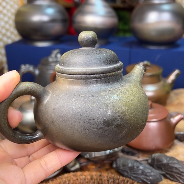 陶M****鹏柴烧坭兴陶210cc