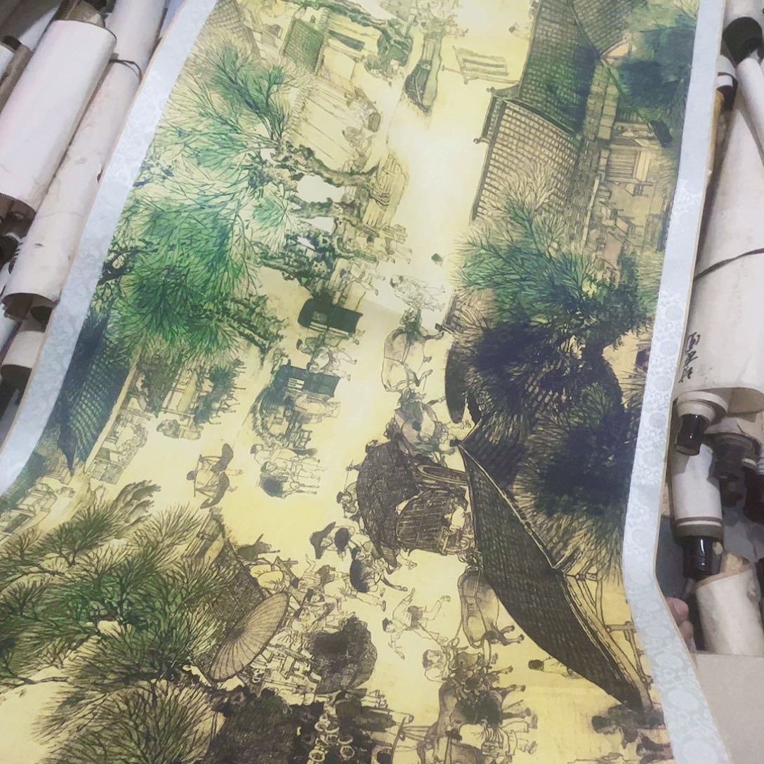 摆件，破损，轴坏，水渍都是正常的印刷