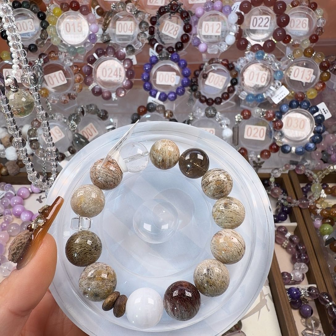 手链水晶合金幽灵