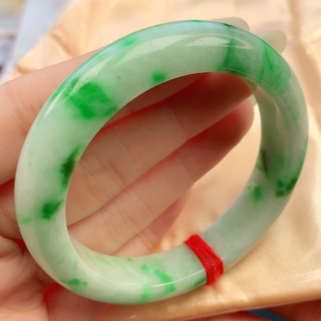 翡翠未镶嵌手镯54圈口882079