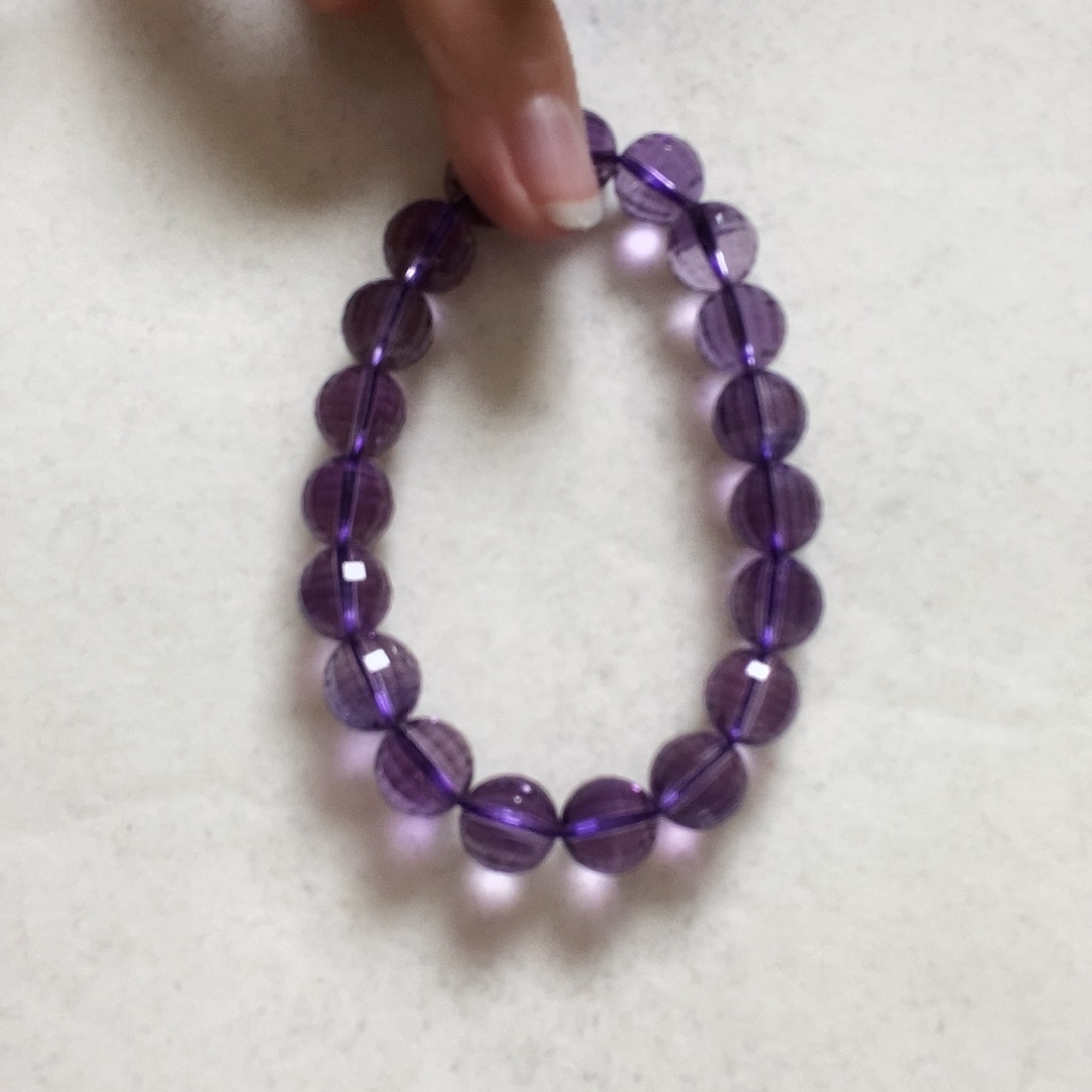 水晶手串未镶嵌简单