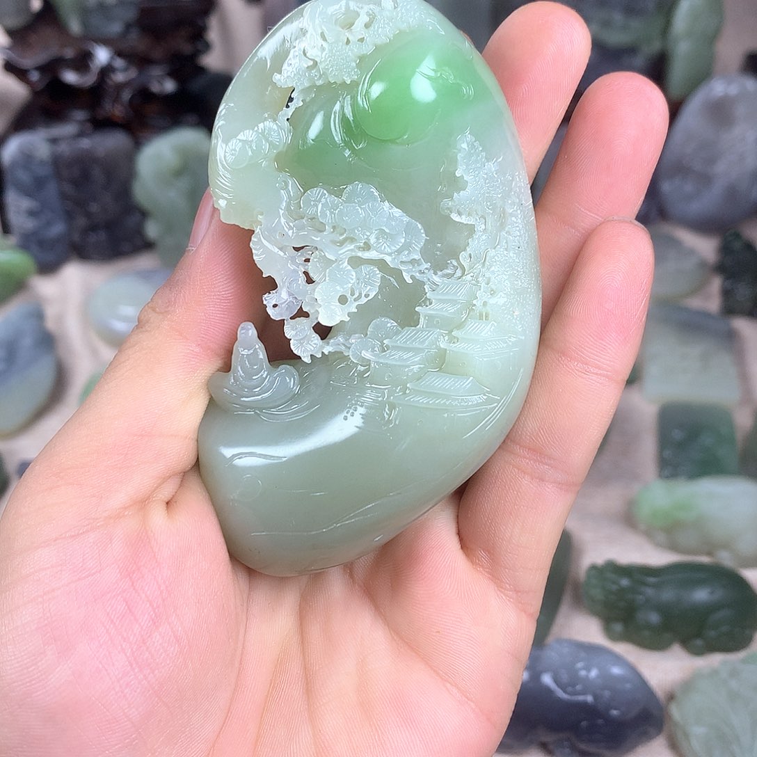 颈饰未镶嵌和田玉