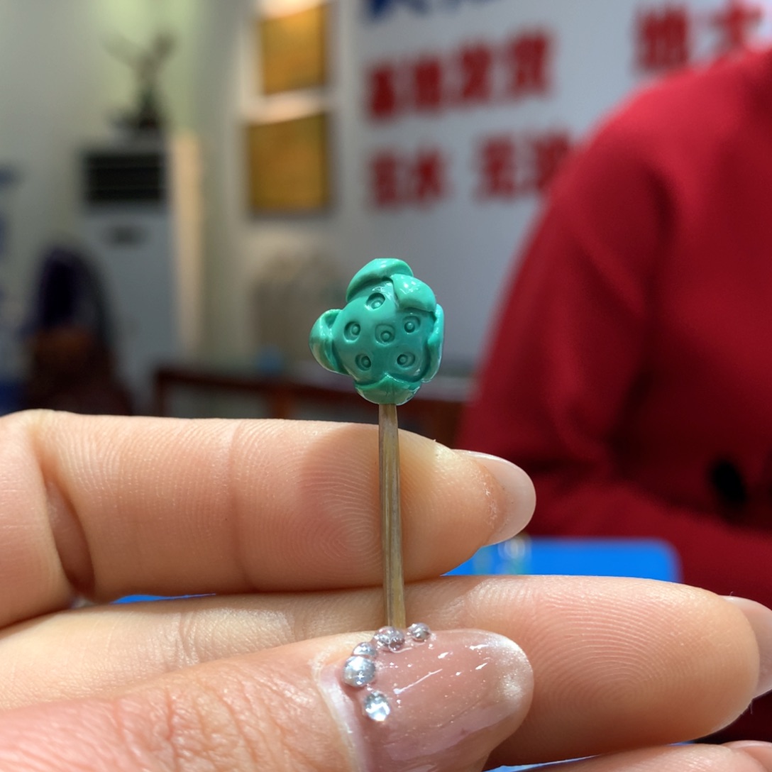 绿松石配饰未镶嵌