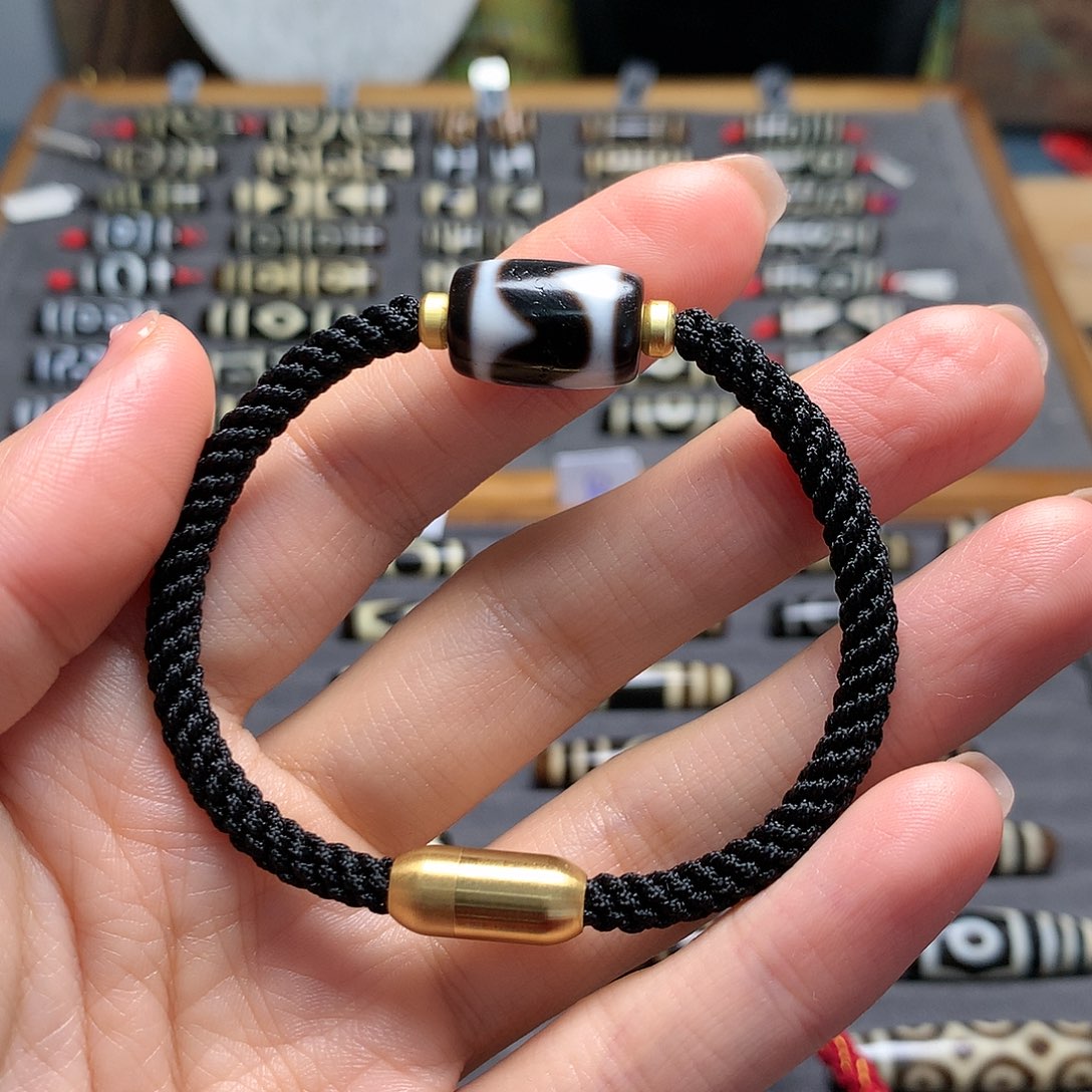 玛瑙/玉髓吊坠(赠链)未镶嵌