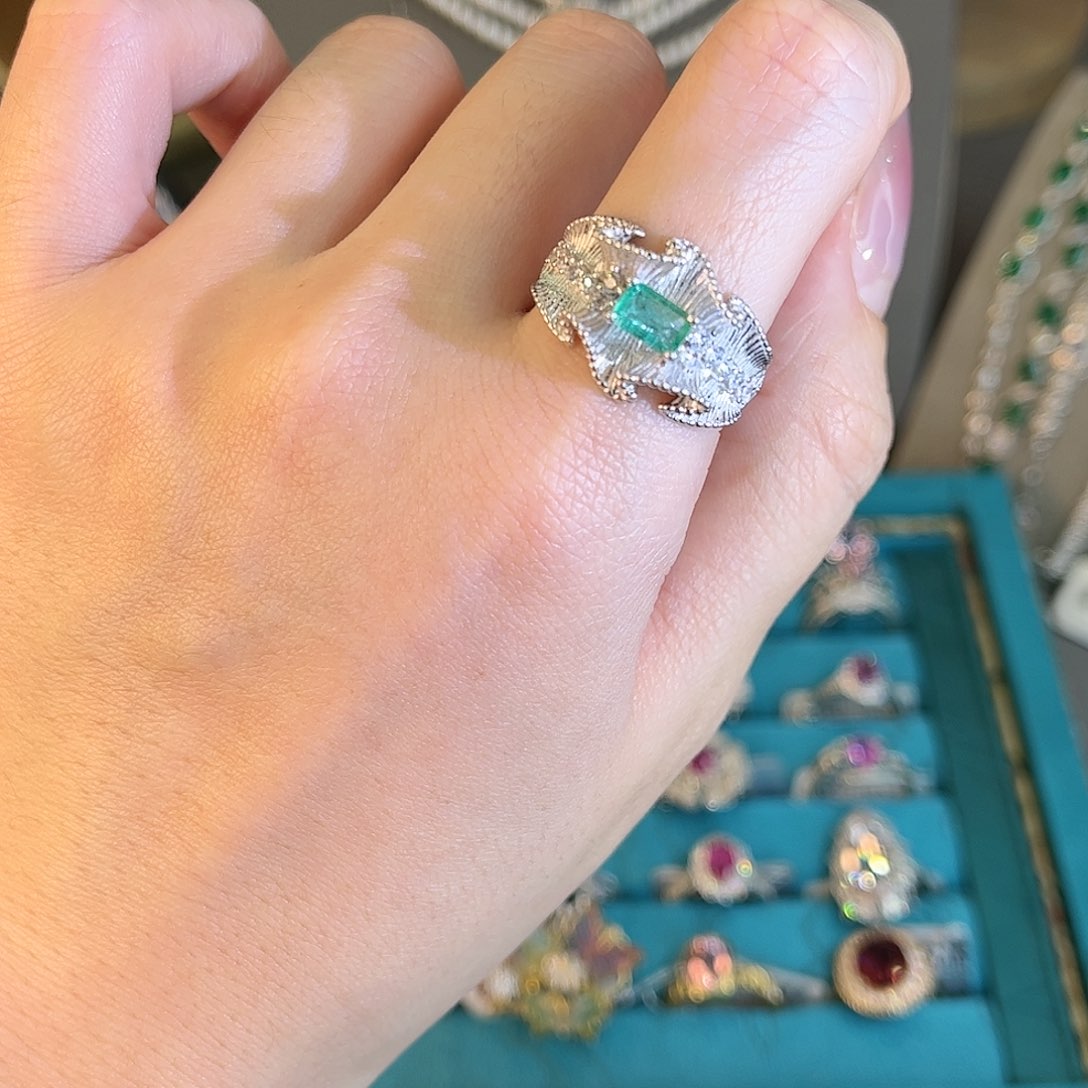 祖母绿戒指银S925镶嵌