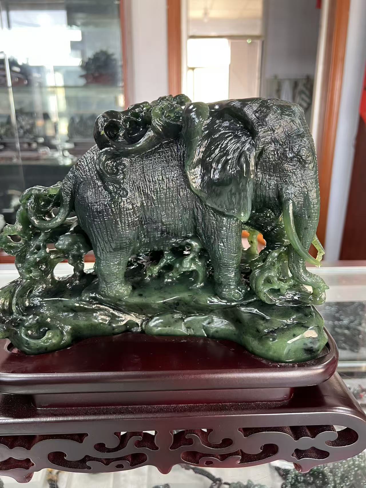 家居客厅玄关书房办公室装饰品泰山玉工艺品