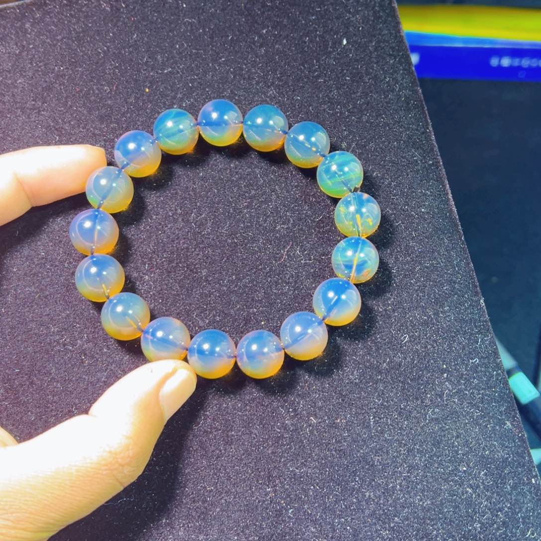 琥珀裸石未镶嵌琥珀