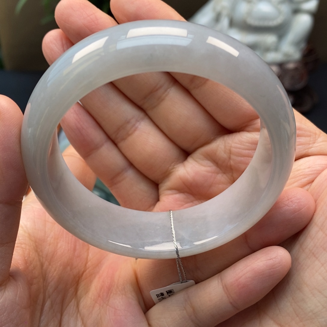 翡翠手镯未镶嵌天然