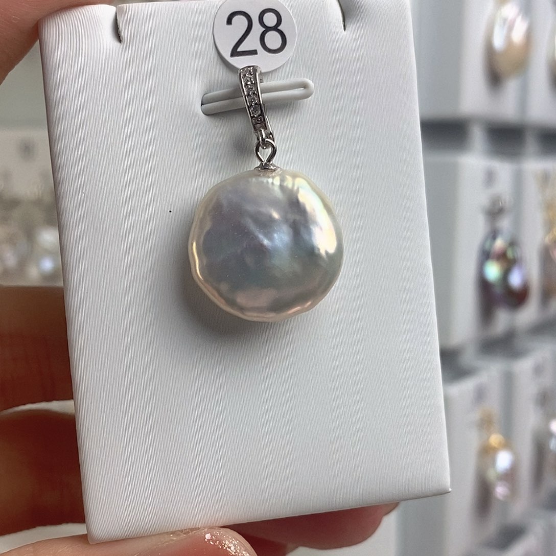 淡水珍珠颈饰合金