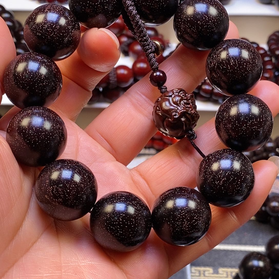 檀香紫檀（小叶紫檀）L****62.0爆星