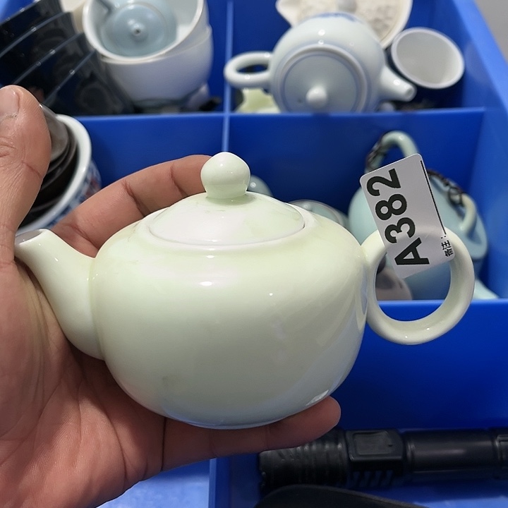 茶具默认微瑕瓷器、茶具、壶、摆件，介意勿拍 