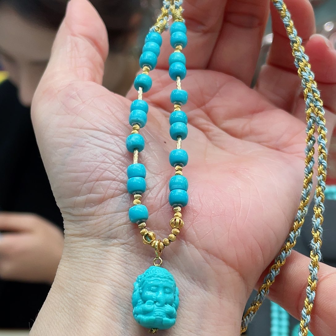 绿松石颈饰18K金镶嵌