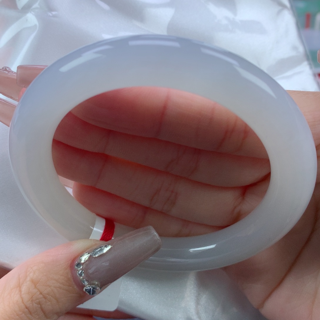 翡翠手镯未镶嵌55.9圆条