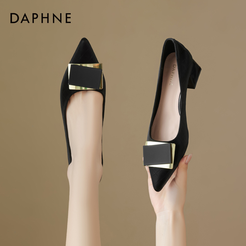 达芙妮法式气质尖头高跟鞋女2025秋季新款粗跟通勤浅口单鞋配裙子