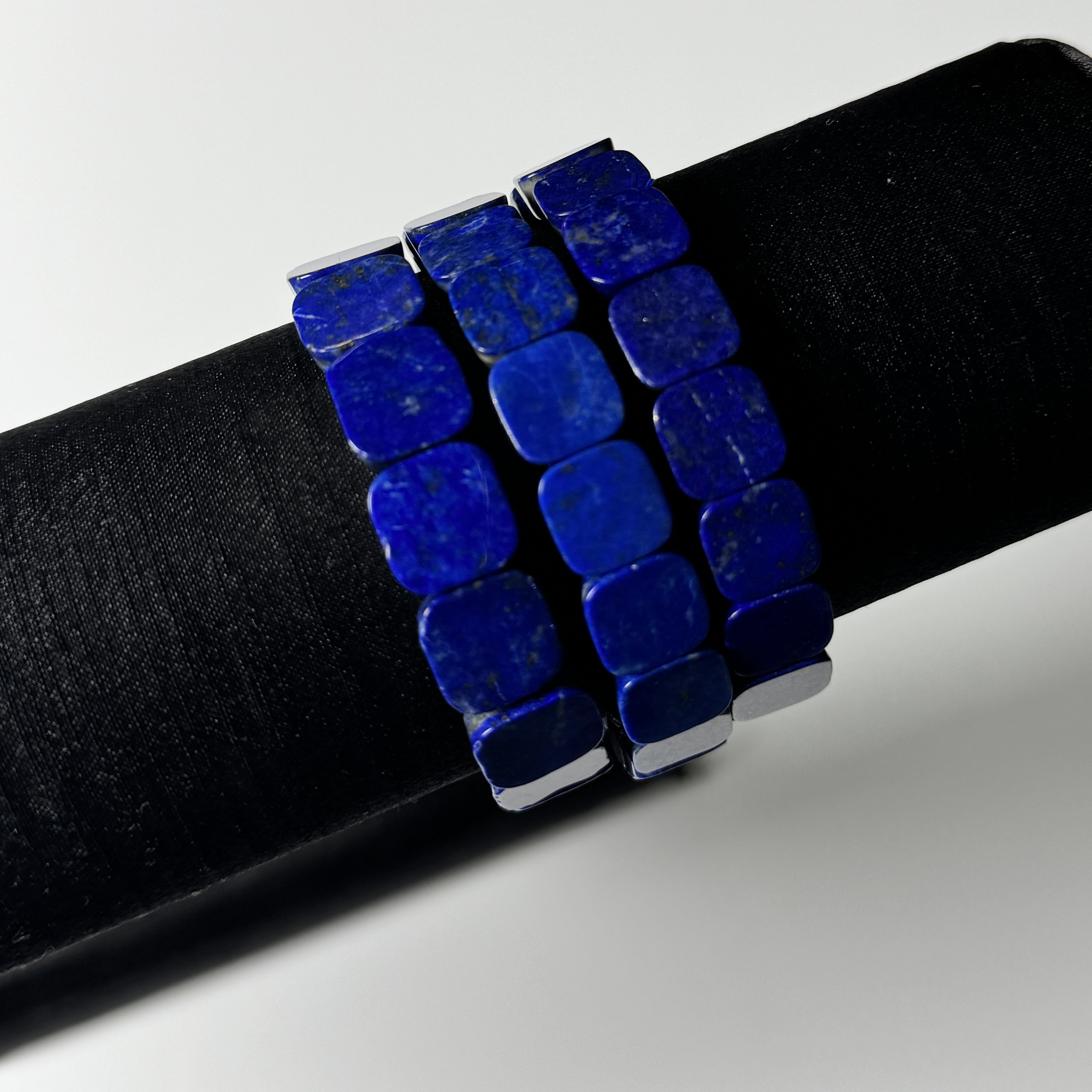 QC0012青金石手牌-椭圆（天然珠宝多样性发其一）