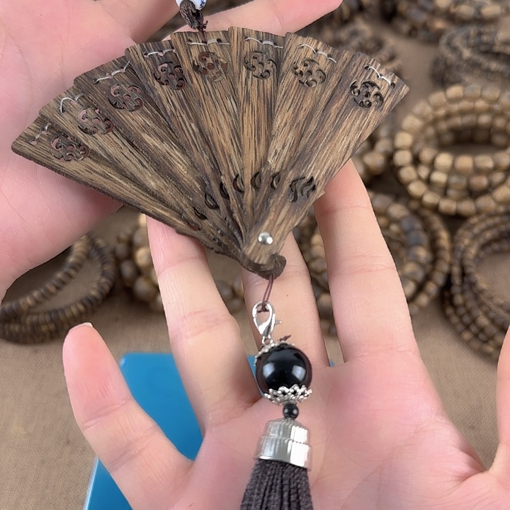 沉香碎屑沉香沉香小扇子多样性发一