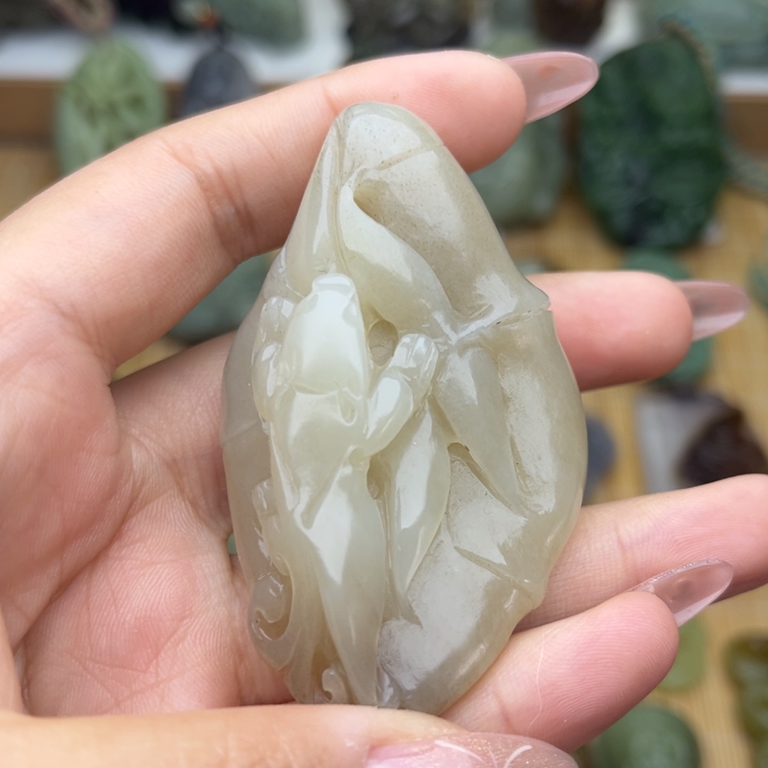 和田玉颈饰未镶嵌