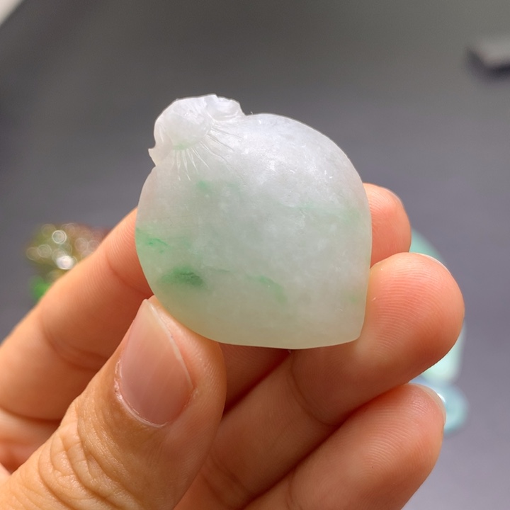 定制翡翠未镶嵌福桃