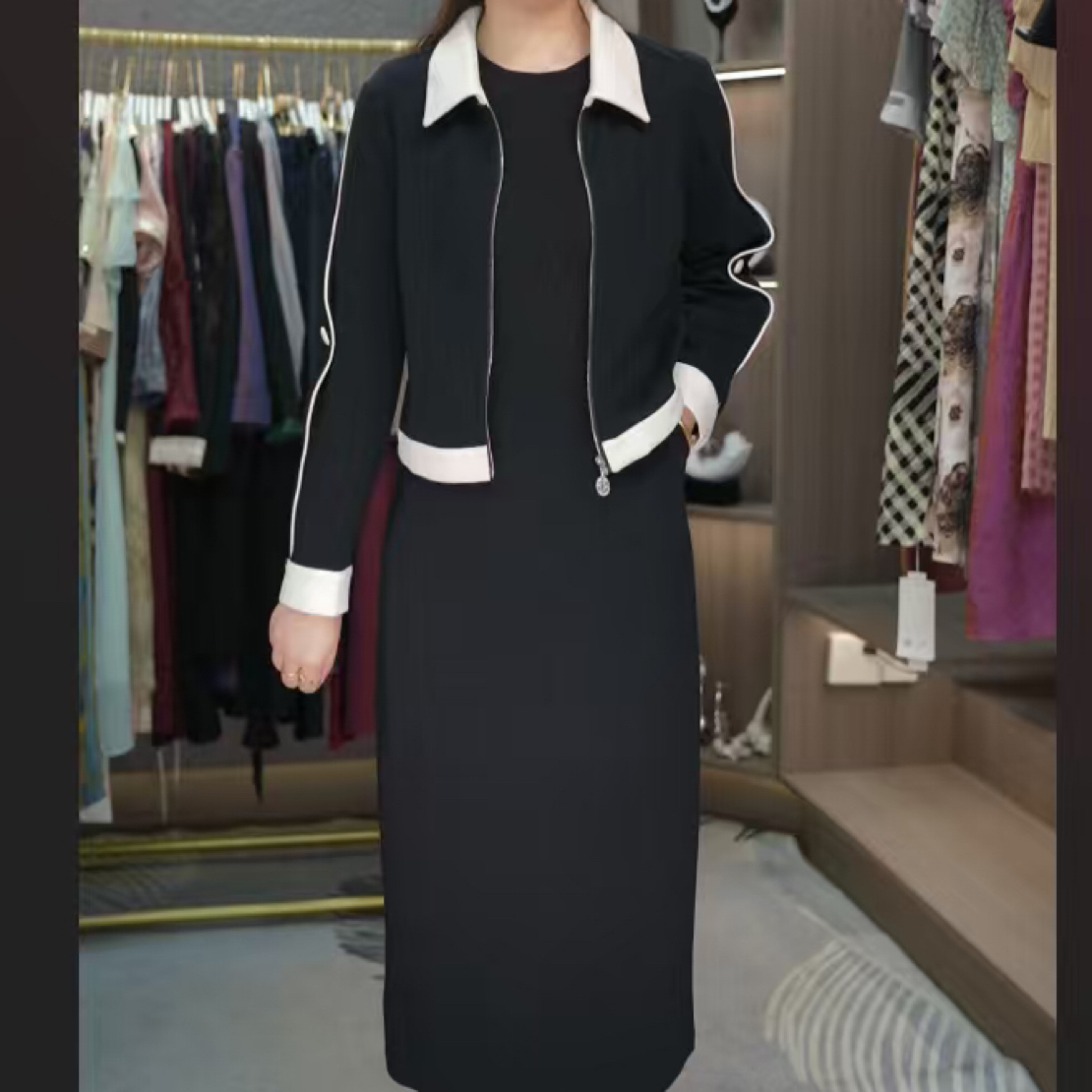 H931微瑕、轻微串色、介意勿拍。小香风女时尚翻领春秋休闲两件套