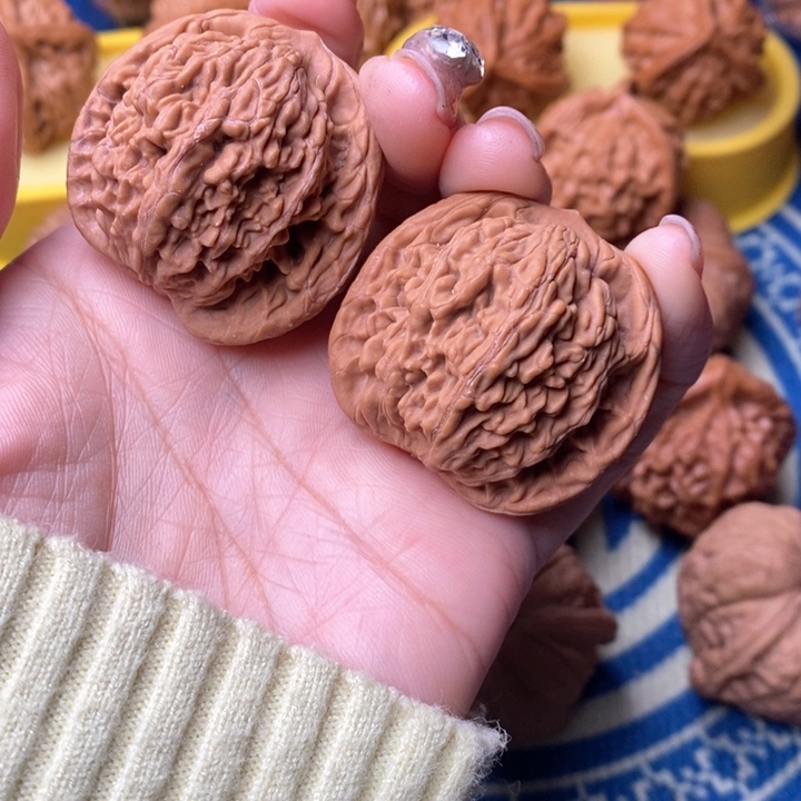 吊坠桃核虎头3.9核桃