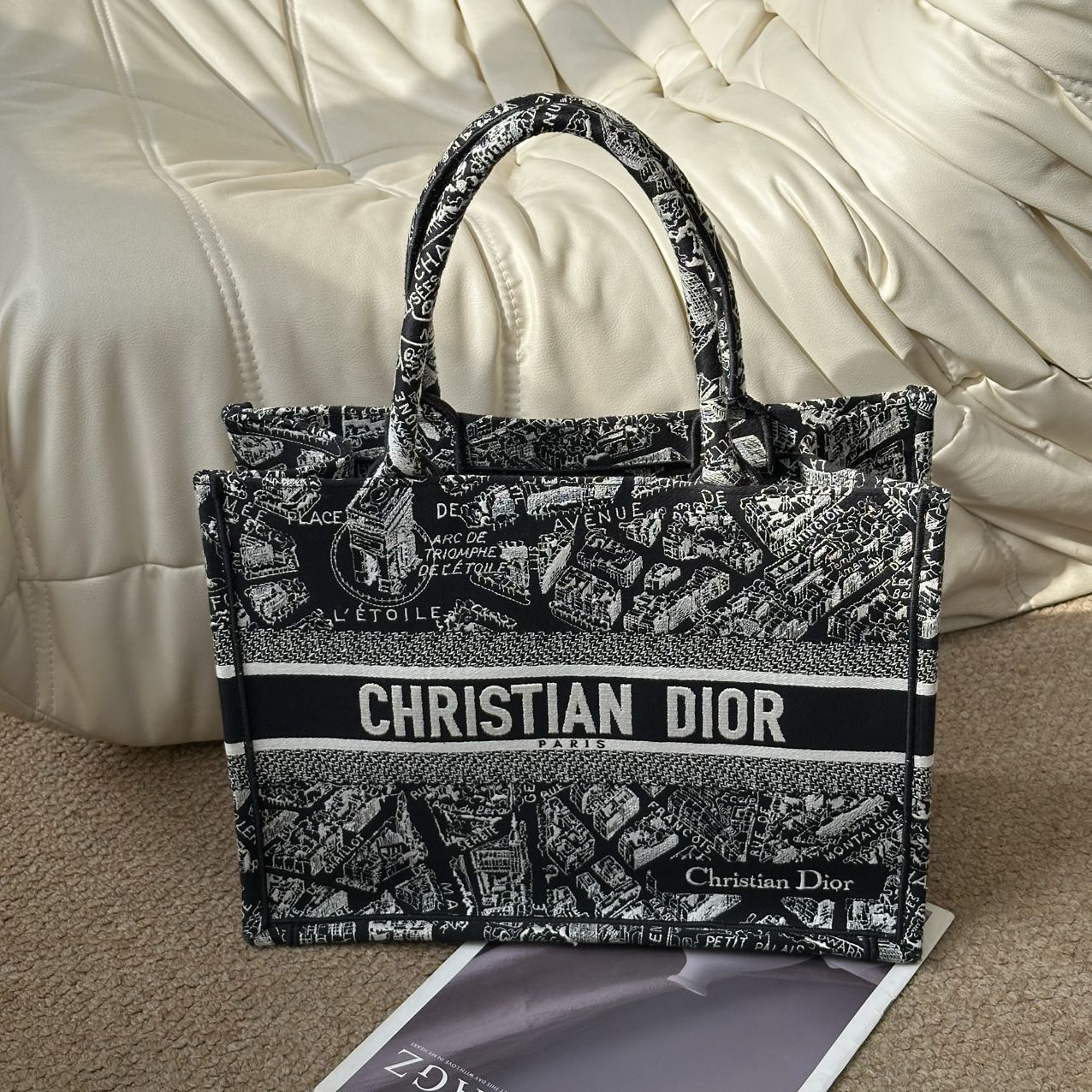 95新 DIOR/迪奥 黑老花反转巴黎booktote中号单肩包/621426980