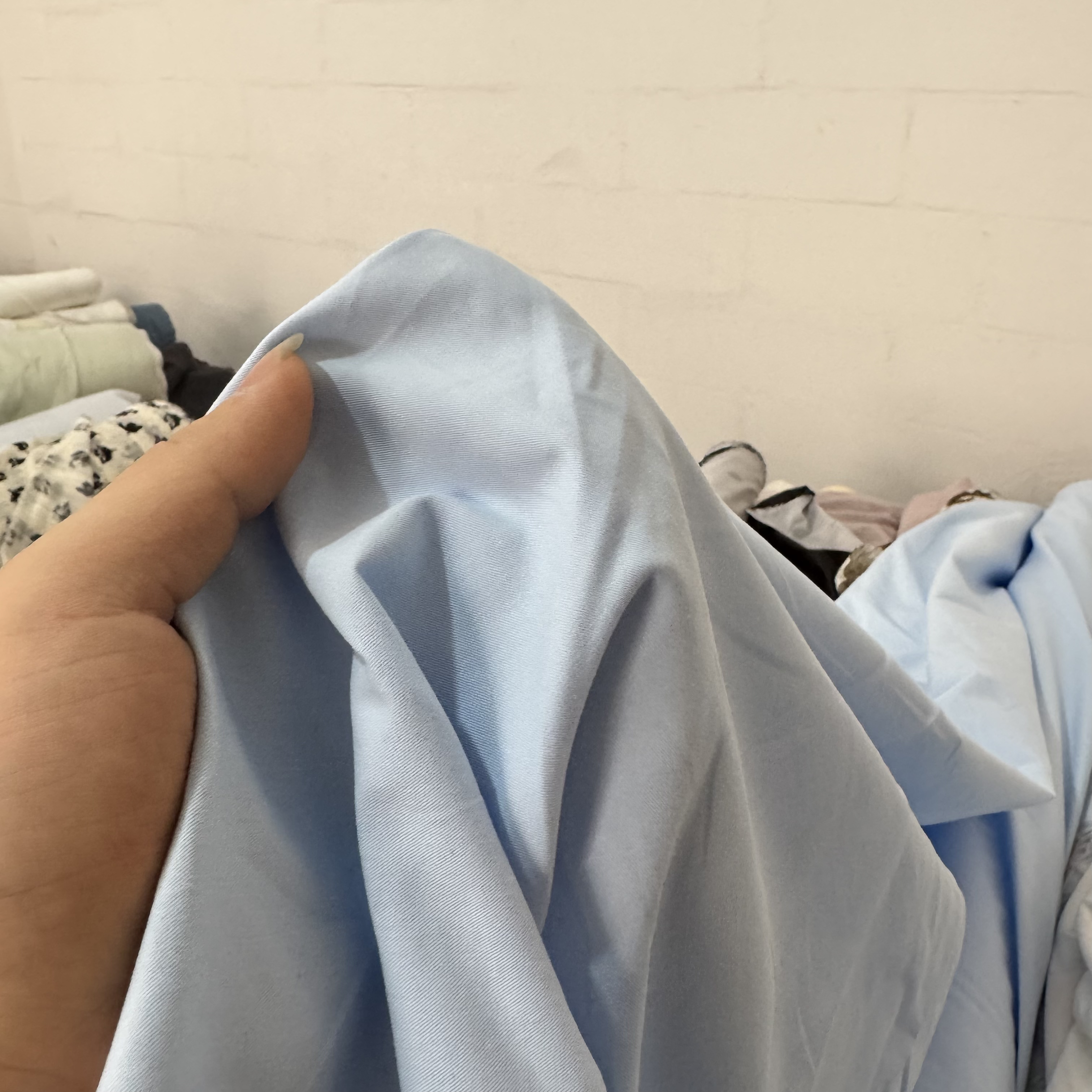 48  纯棉精梳棉细斜纹面料3米价