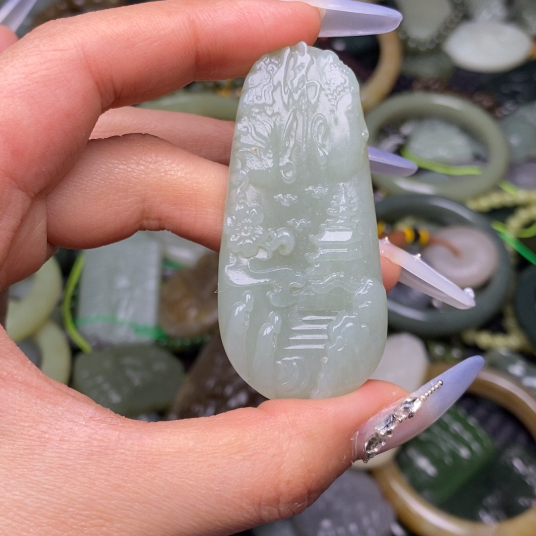 和田玉颈饰未镶嵌