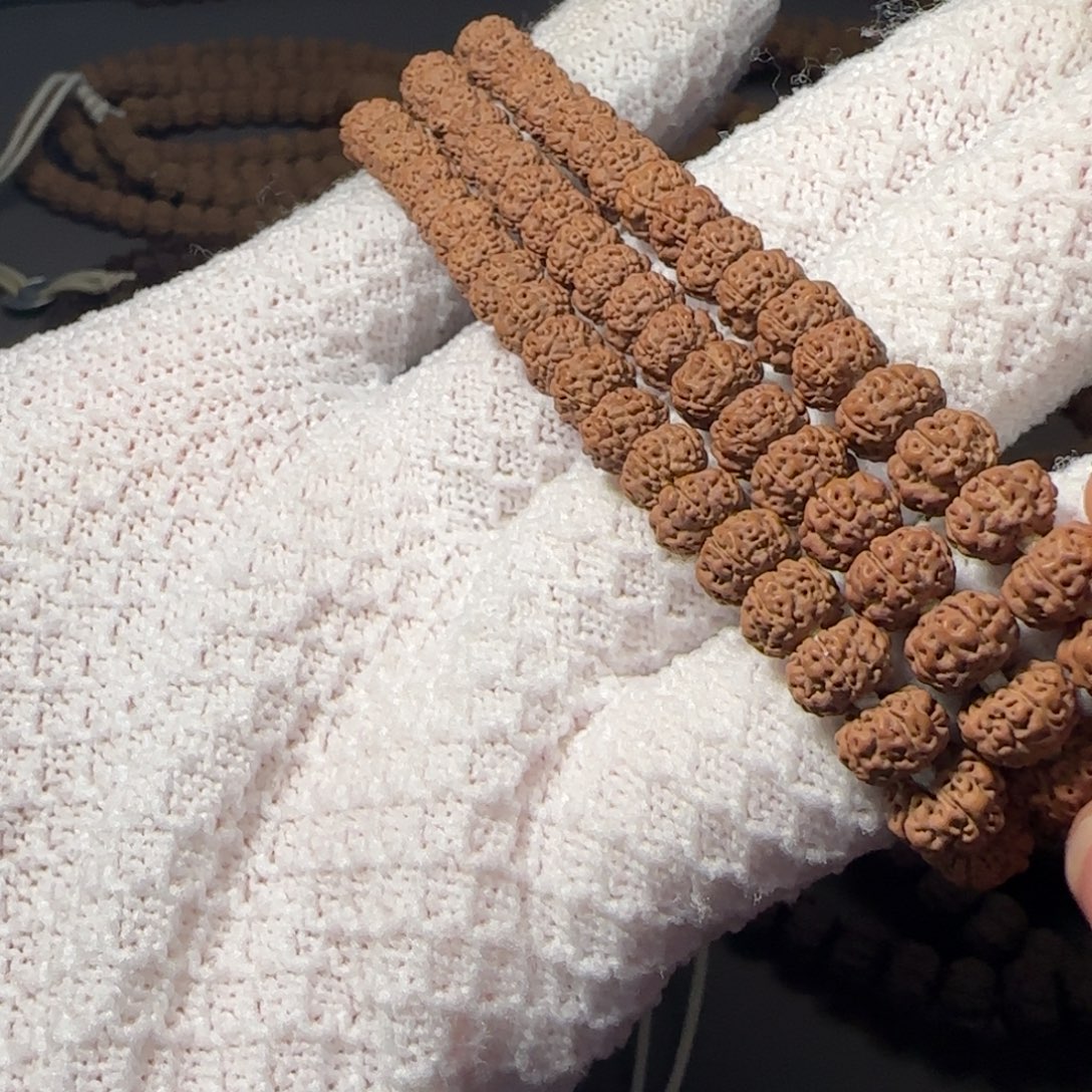 笑***～吊坠金刚菩提极品平细108