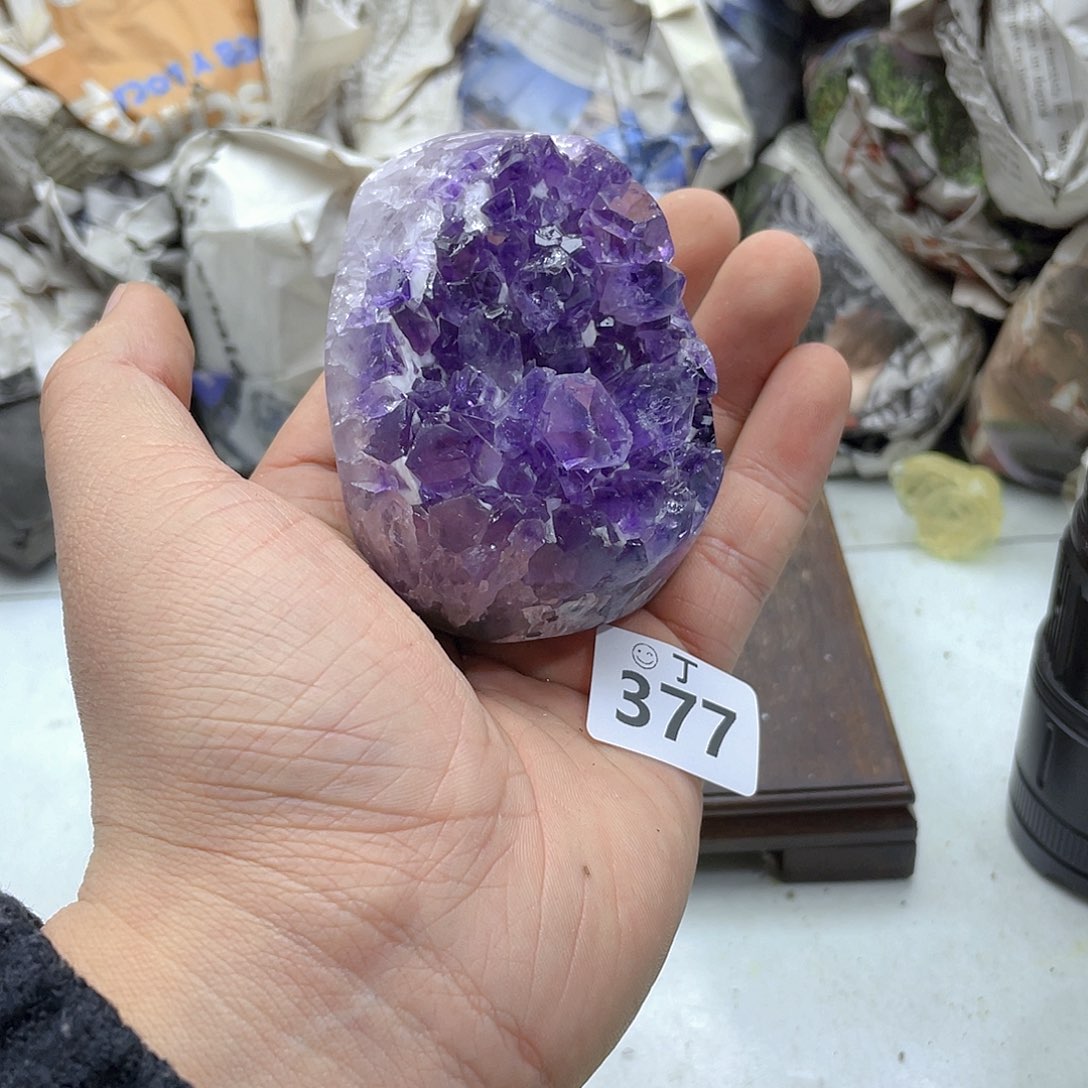 紫晶大型摆件（非配饰）未镶嵌