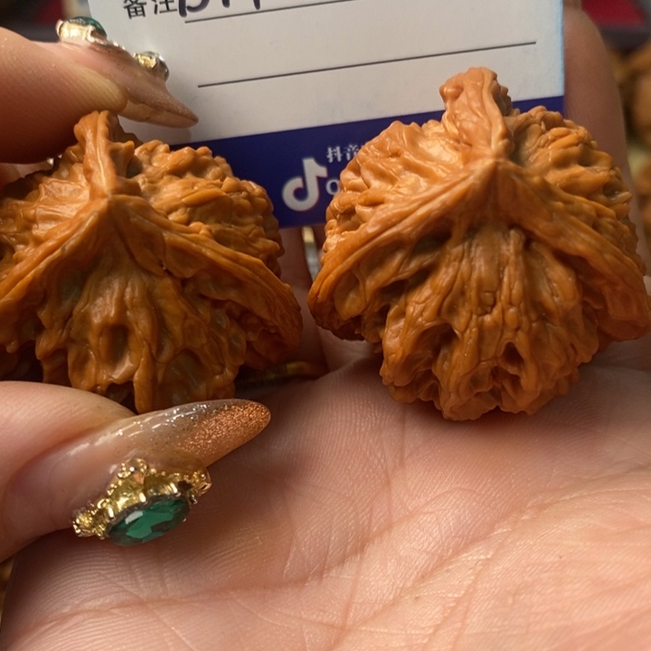 海***空桃核把件三棱三棱