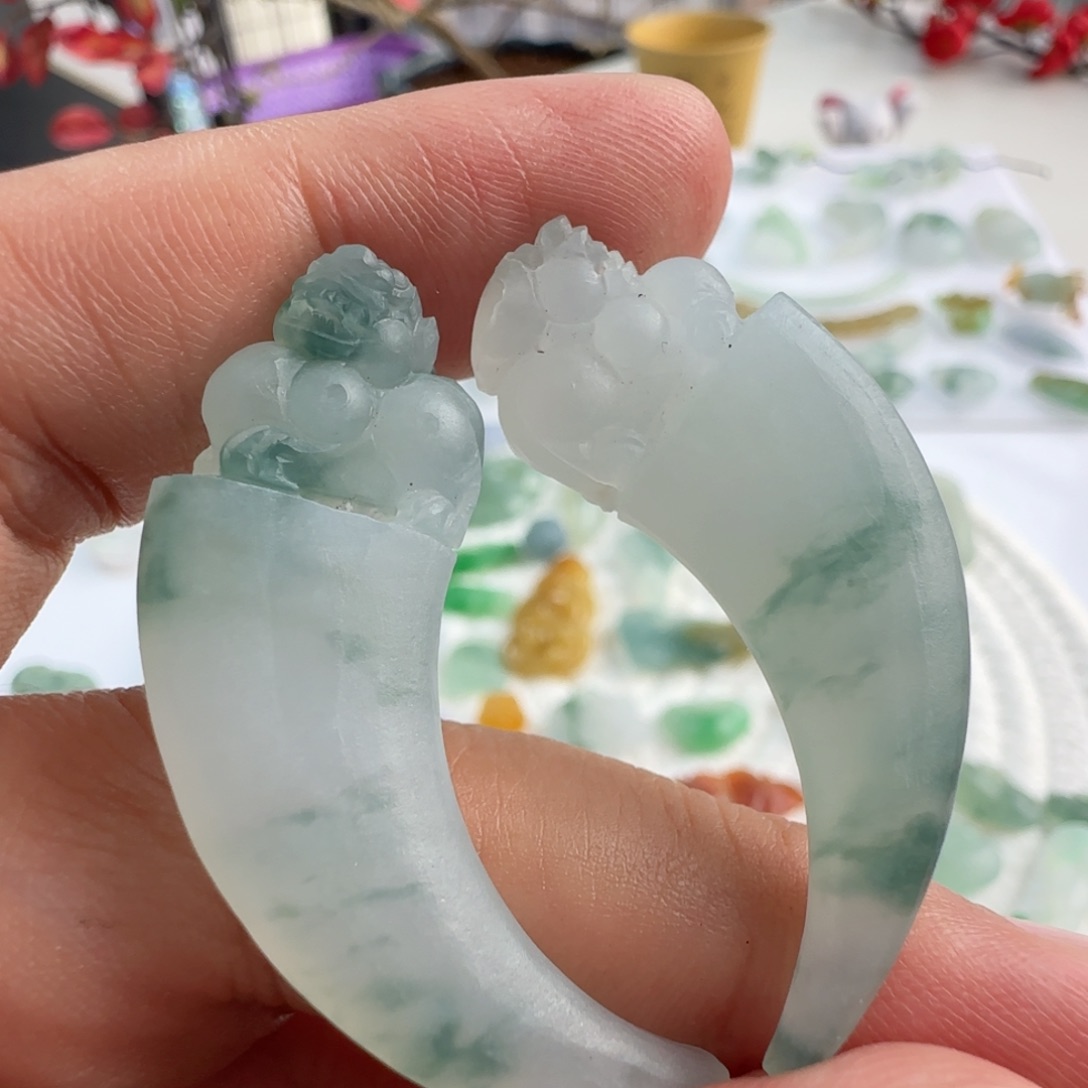 定制翡翠未镶嵌自然光看货，买货无忧！