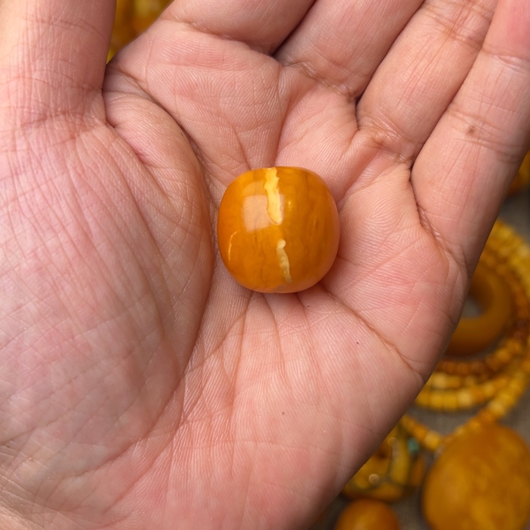 蜜蜡未镶嵌吊坠(不含链)