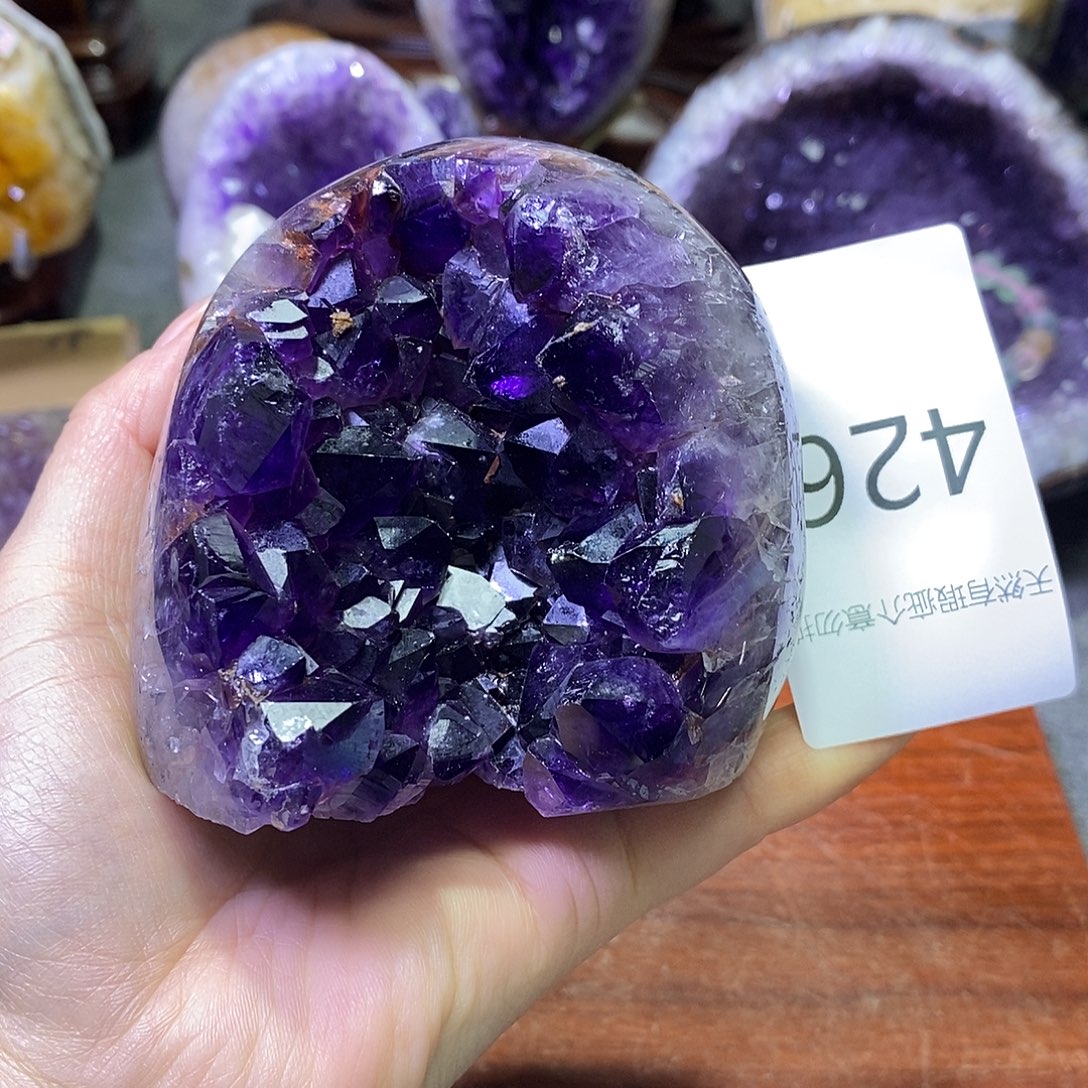 紫晶未镶嵌珠宝半成品