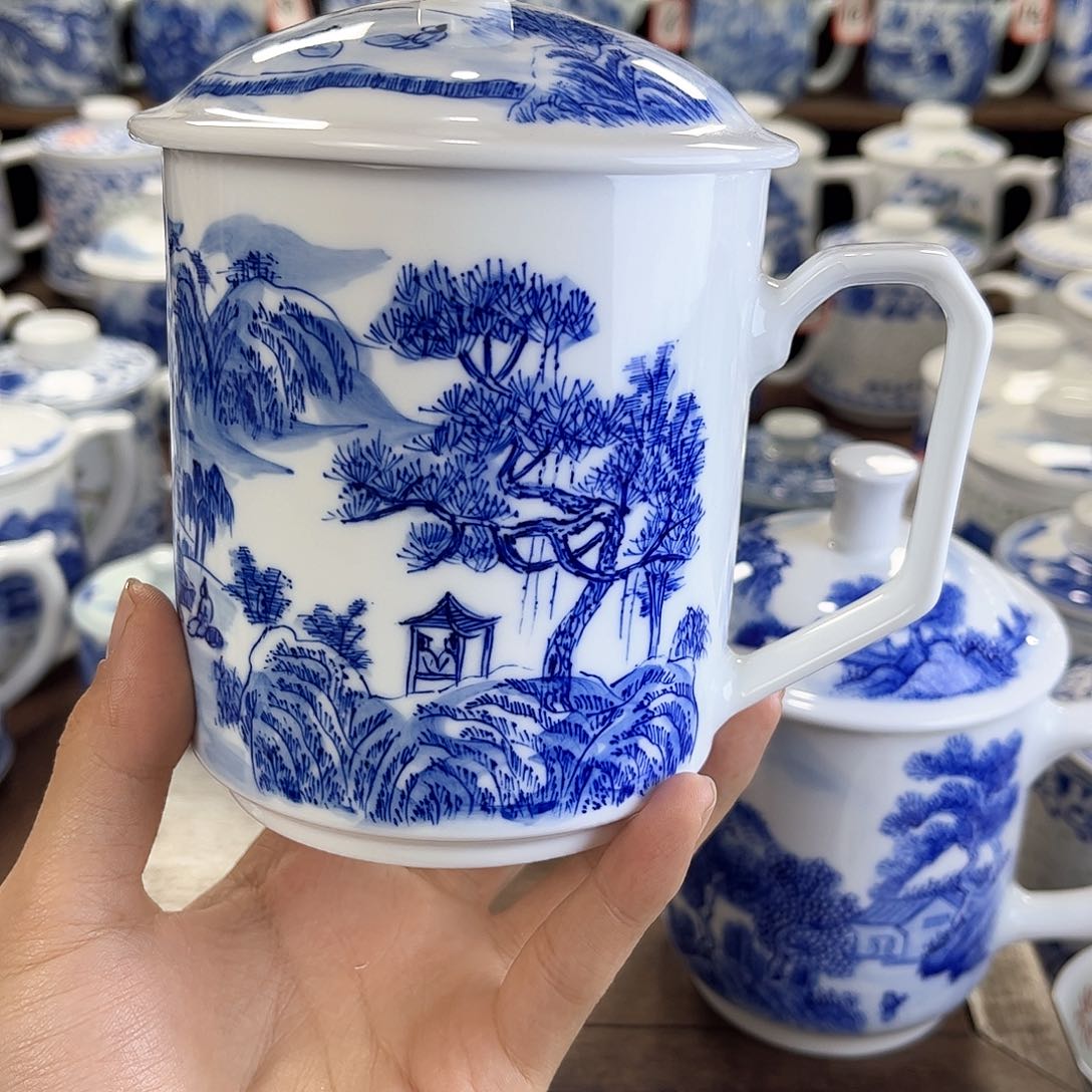 宇**儿景德镇陶瓷马克杯带盖