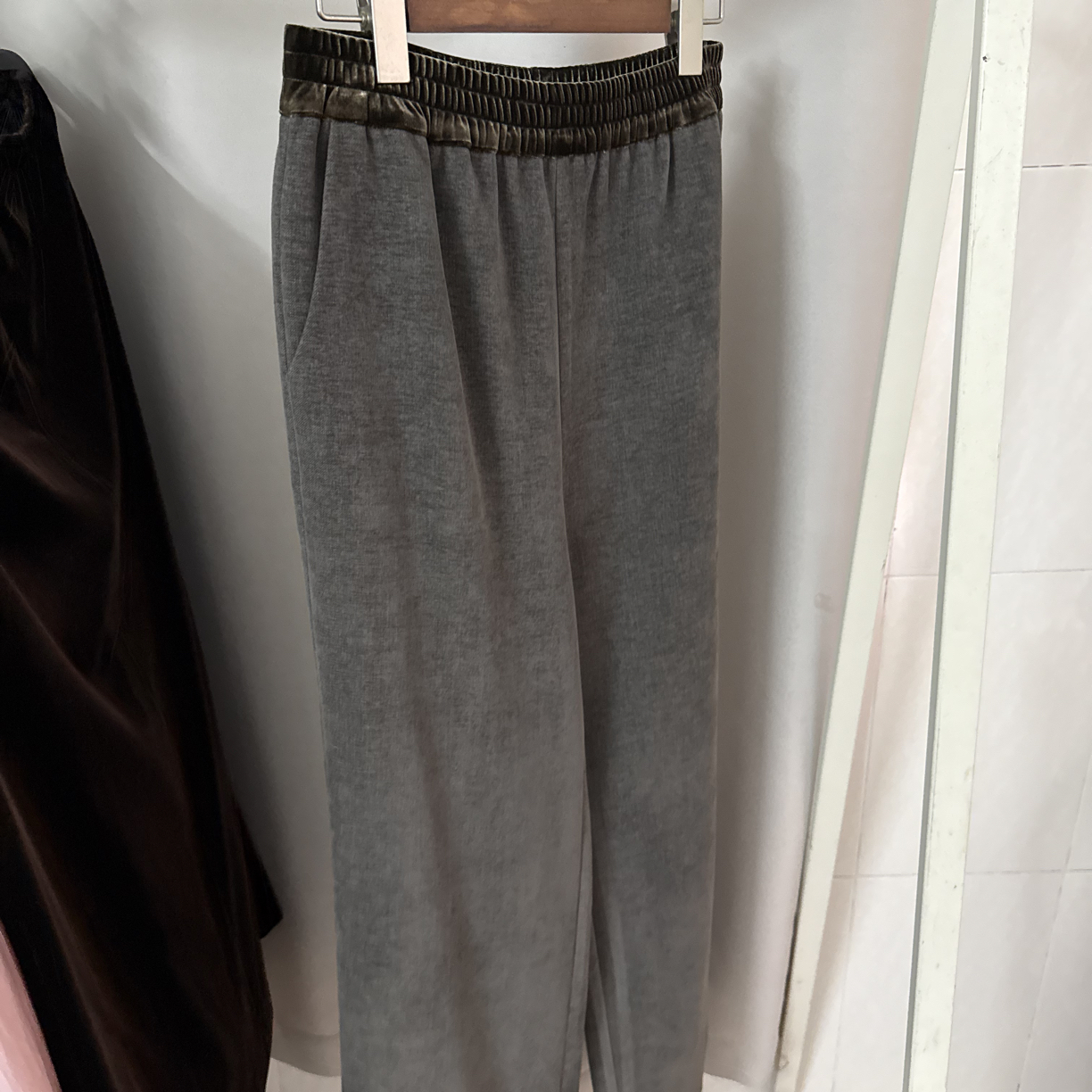 时尚休闲撞色高腰加绒微喇裤女秋冬垂感直筒裤显瘦百搭高级感裤子