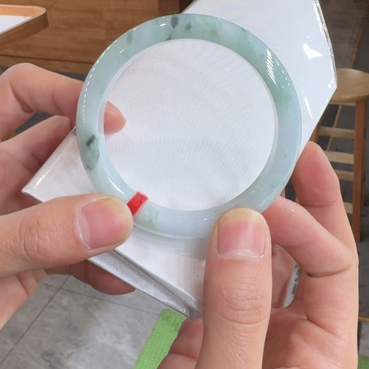 翡翠手镯未镶嵌纯天然缅甸翡翠A货买断