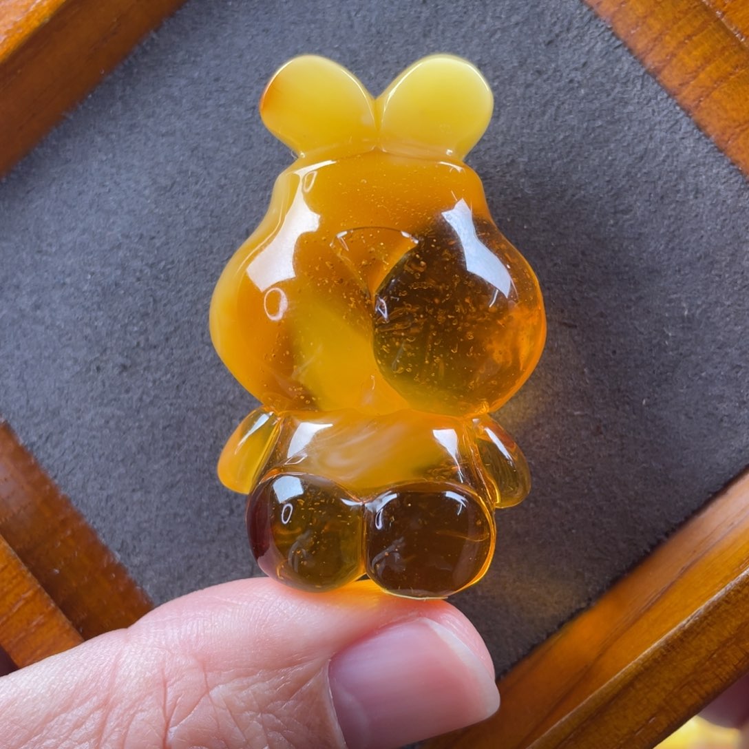 琥珀颈饰未镶嵌蜜蜡吊坠