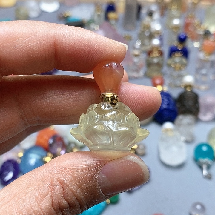 未镶嵌珠宝半成品水晶小**贝水晶