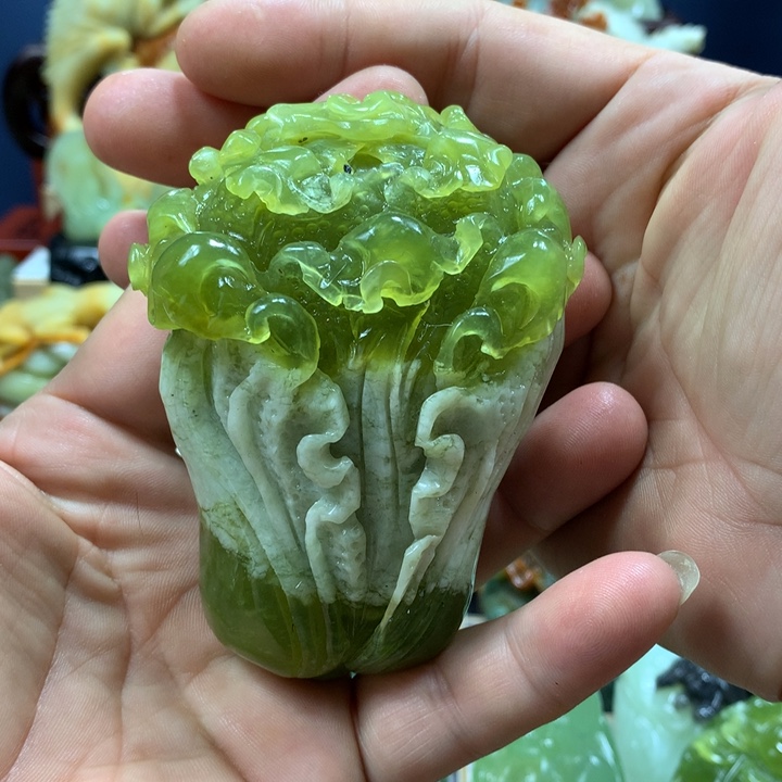 市***姐蛇纹石玉未镶嵌手把