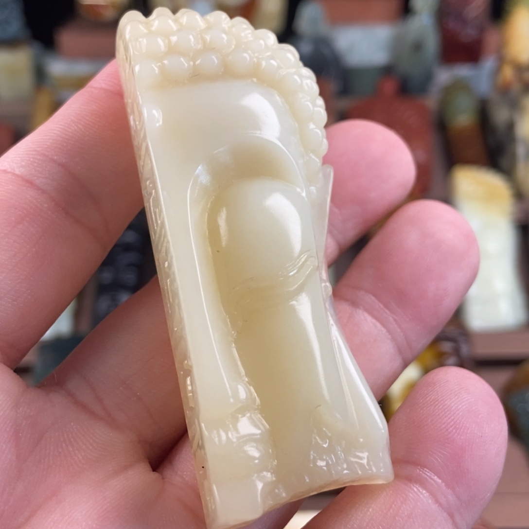 岫玉未镶嵌手把件