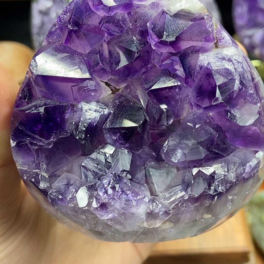 紫晶大型摆件（非配饰）未镶嵌