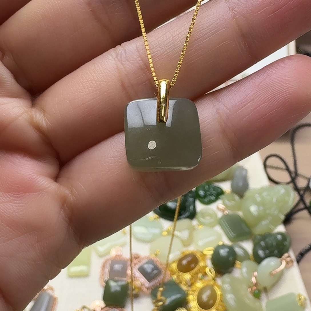 和田玉银S925镶嵌颈饰