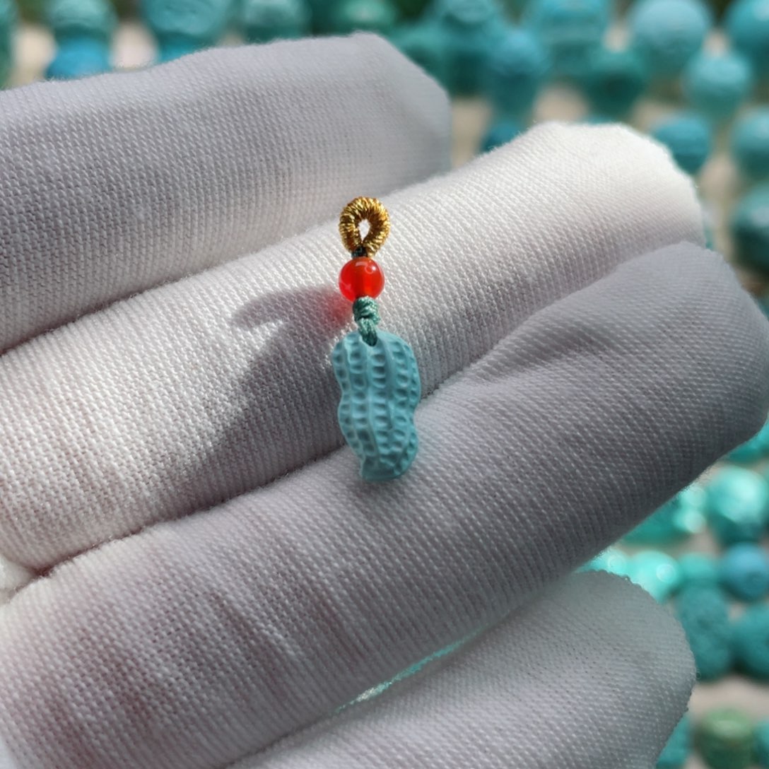 南红玛瑙颈饰未镶嵌