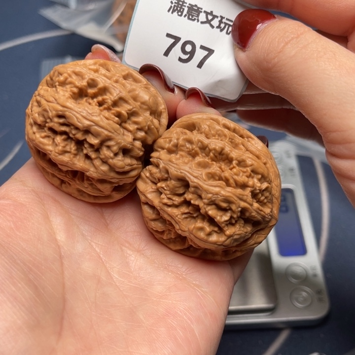 文玩核桃把件粗筋42.797