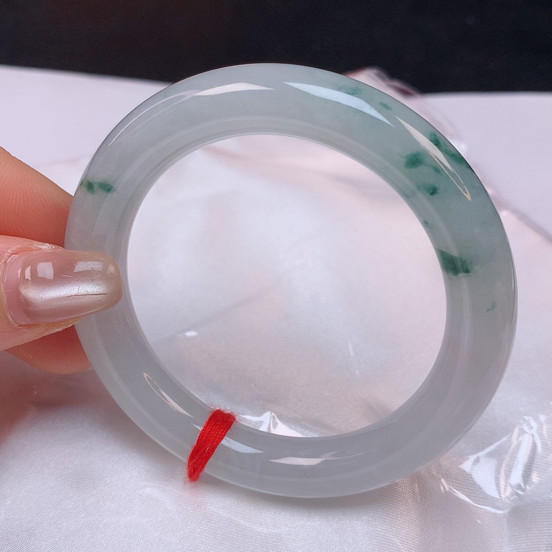 【闪购商品】翡翠手镯未镶嵌51+圆条手镯