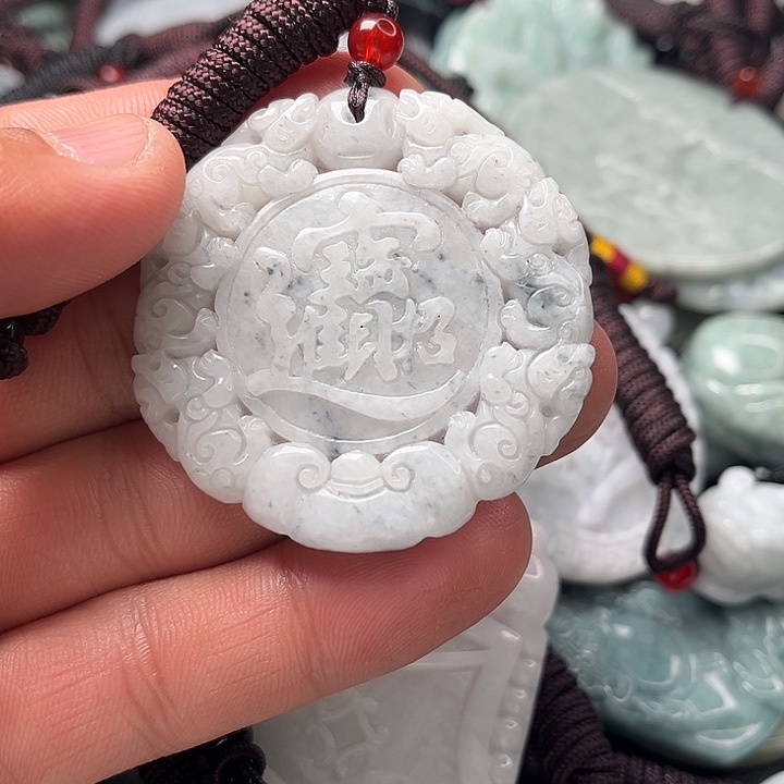 翡翠颈饰未镶嵌天然緬甸翡翠a貨吊墜