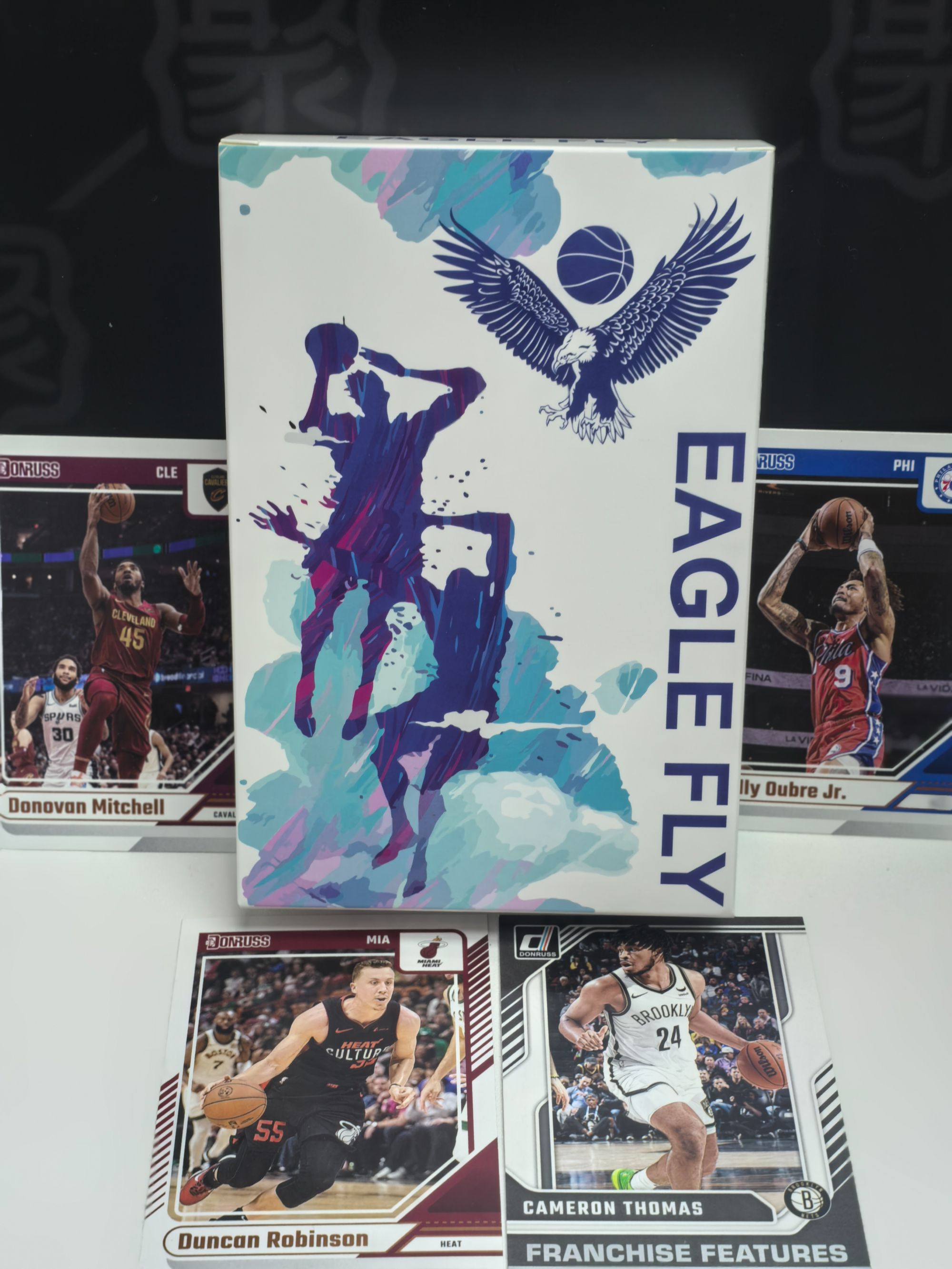 六人版  普通base 4张 鹰飞球星卡盲盒 未成年禁止下单