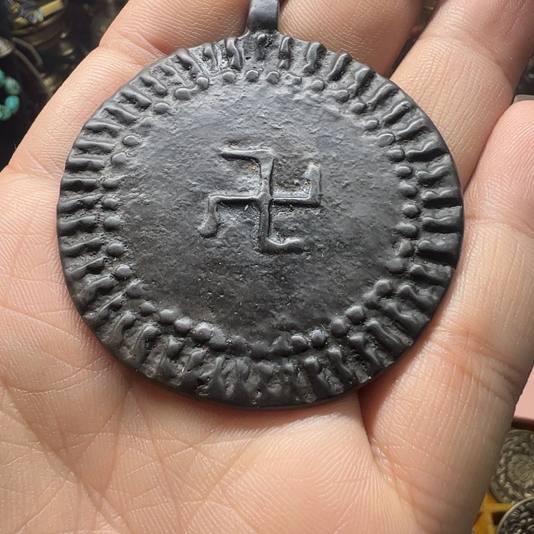 合金类啊哈哈真的好喜欢这个风格